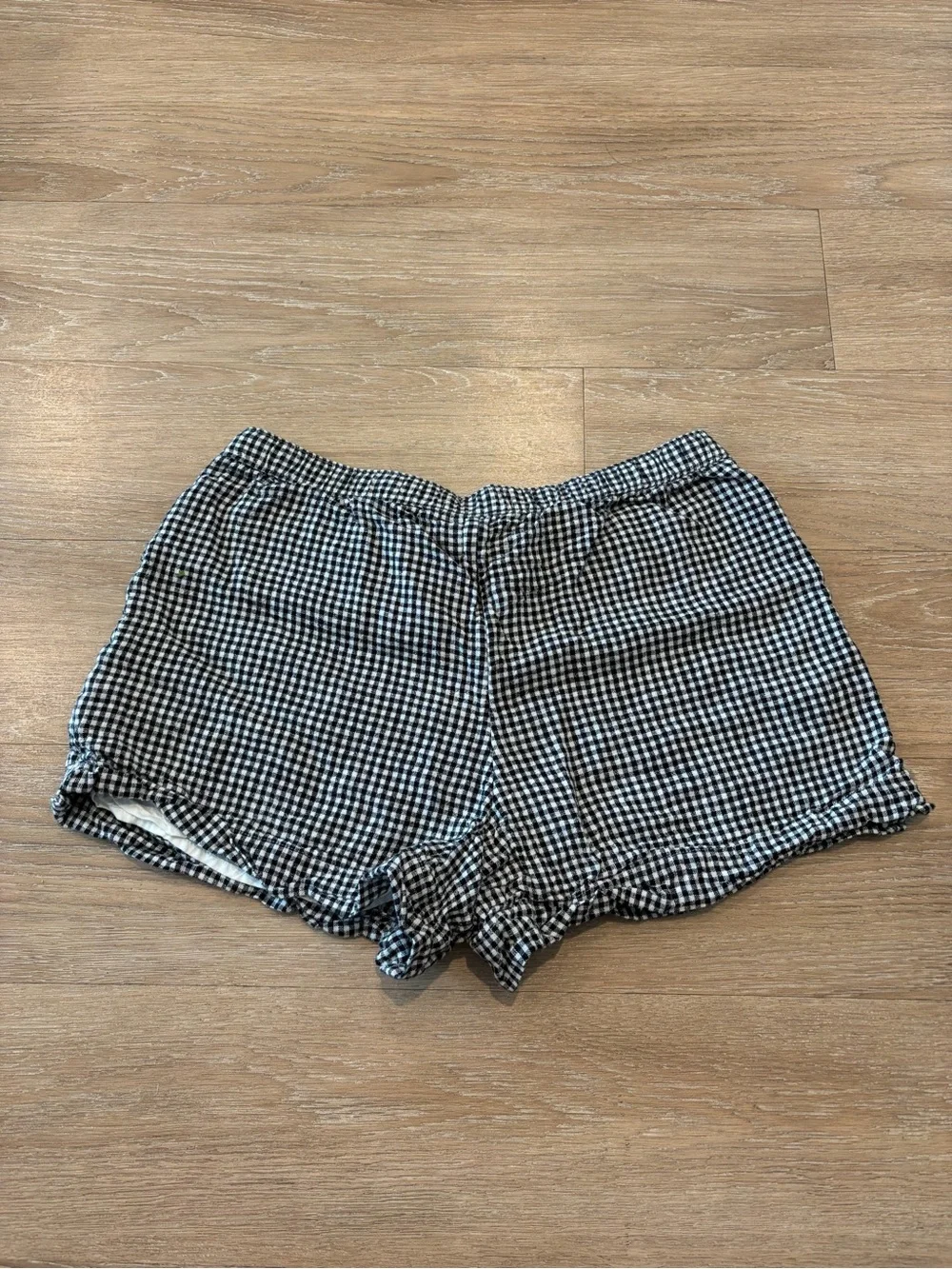 Abercrombie & Fitch Black and White Gingham Shorts